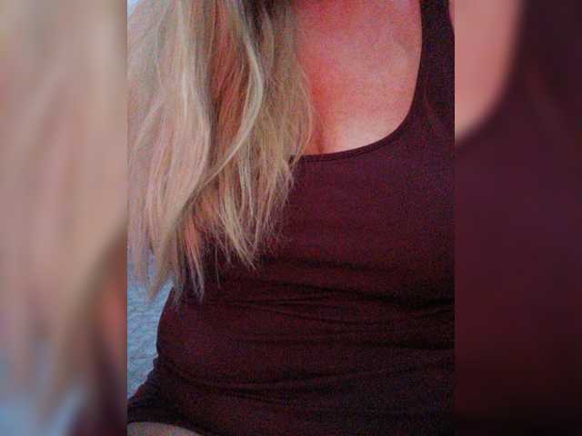 Tata42 live cam on BongaCams