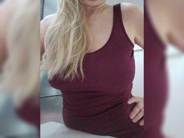 Tata42 live cam on BongaCams