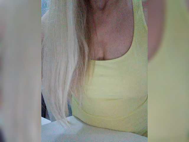 Tata42 live cam on BongaCams