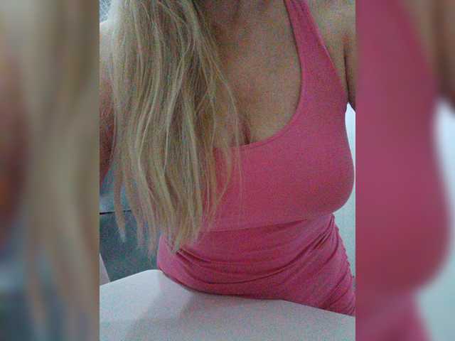 Tata42 live cam on BongaCams