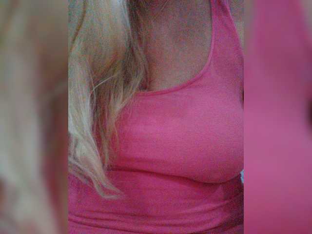Tata42 live cam on BongaCams