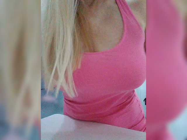 Tata42 live cam on BongaCams