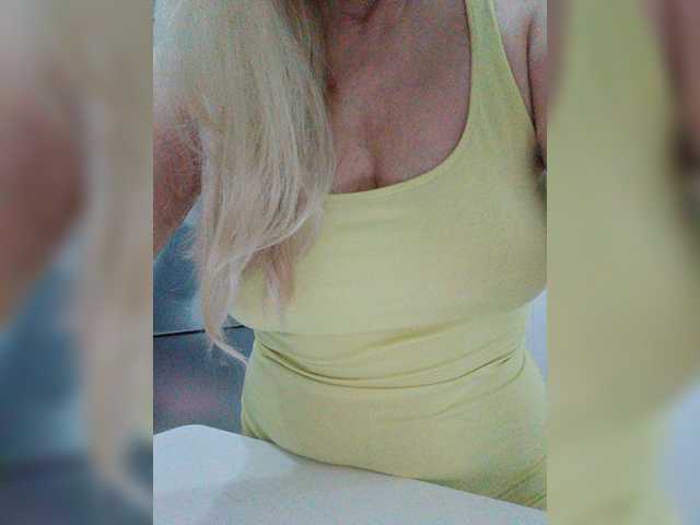 Tata42 live cam on BongaCams