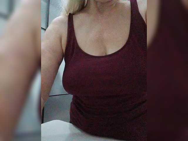 Tata42 live cam on BongaCams