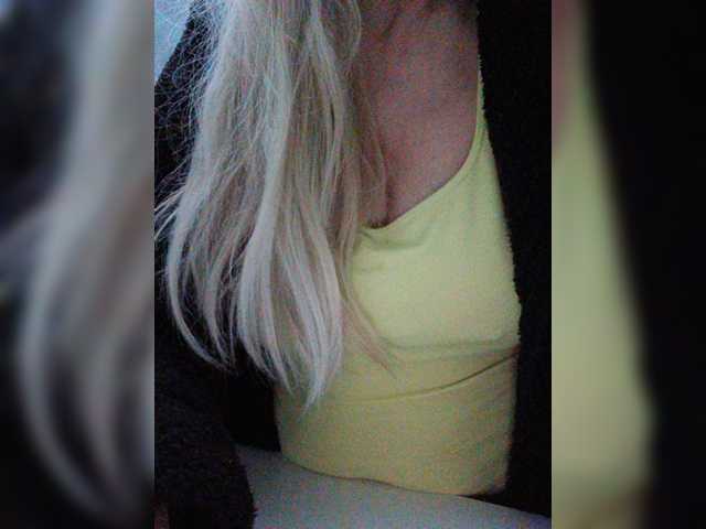 Tata42 live cam on BongaCams