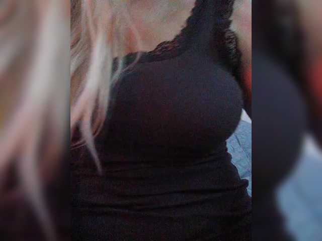 Tata42 live cam on BongaCams