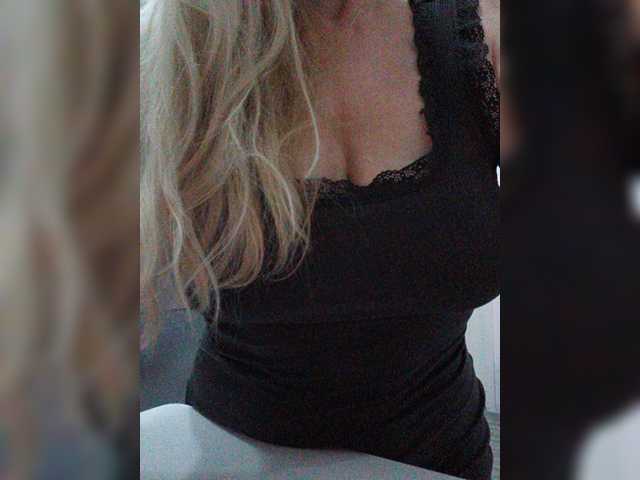 Tata42 live cam on BongaCams