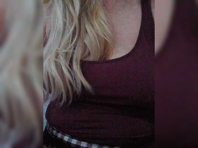 Tata42 live cam on BongaCams