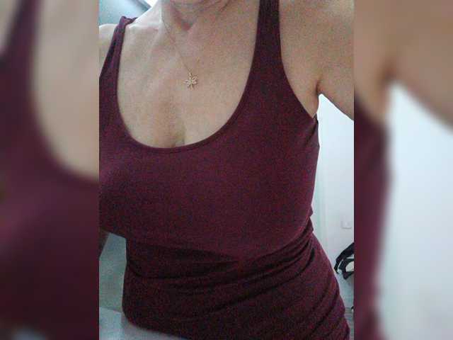 Tata42 live webcam show