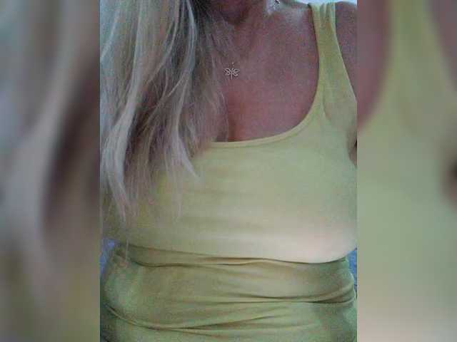 Tata42 live cam on BongaCams