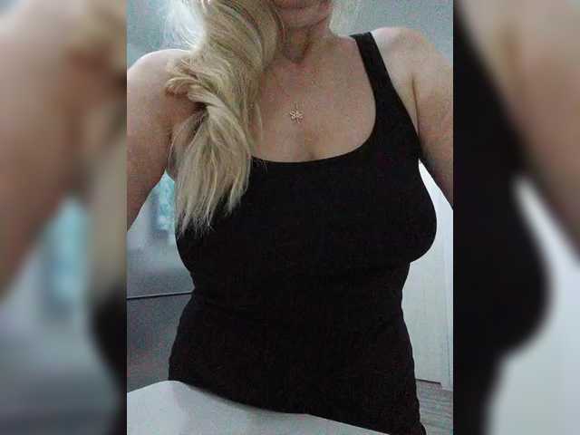 Tata42 live webcam show