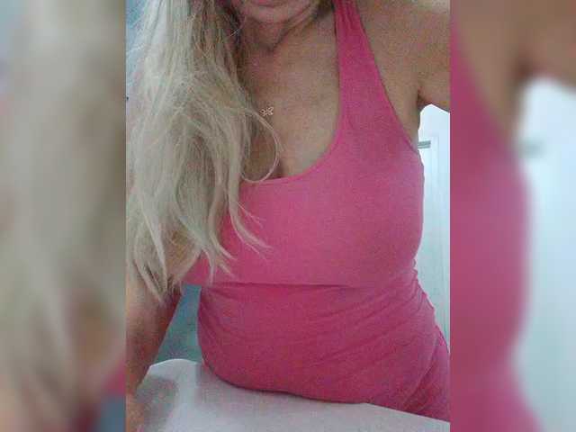 Tata42 live cam on BongaCams