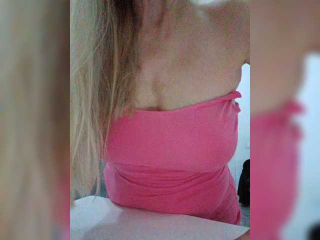Tata42 live cam on BongaCams