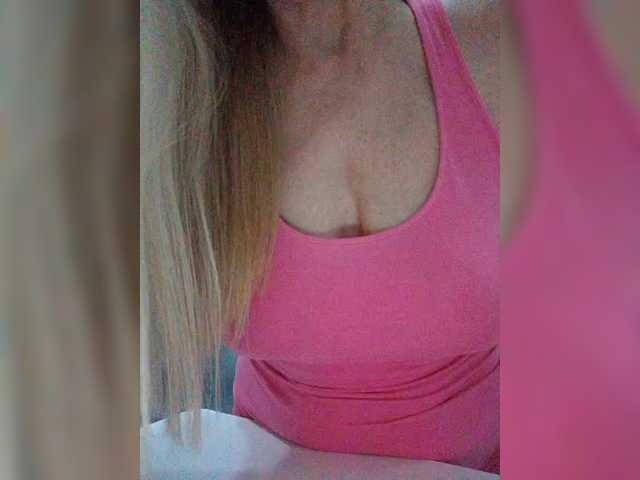 Tata42 live cam on BongaCams