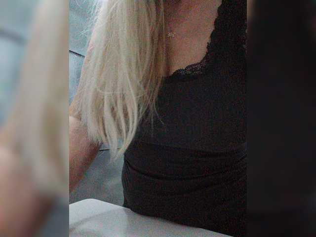 Tata42 live webcam show