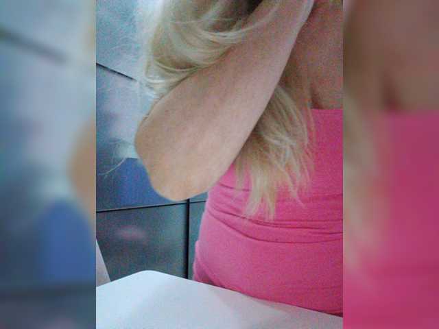 Tata42 live cam on BongaCams