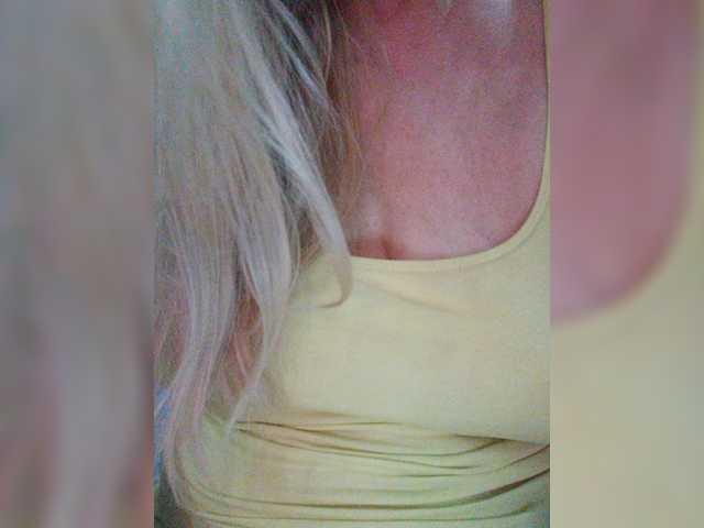 Tata42 live cam on BongaCams