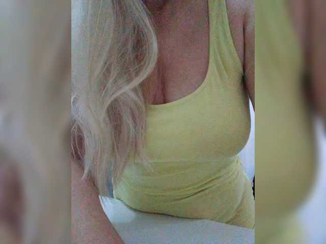 Tata42 live cam on BongaCams