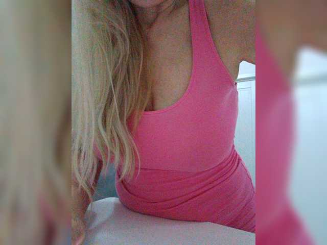 Tata42 live cam on BongaCams