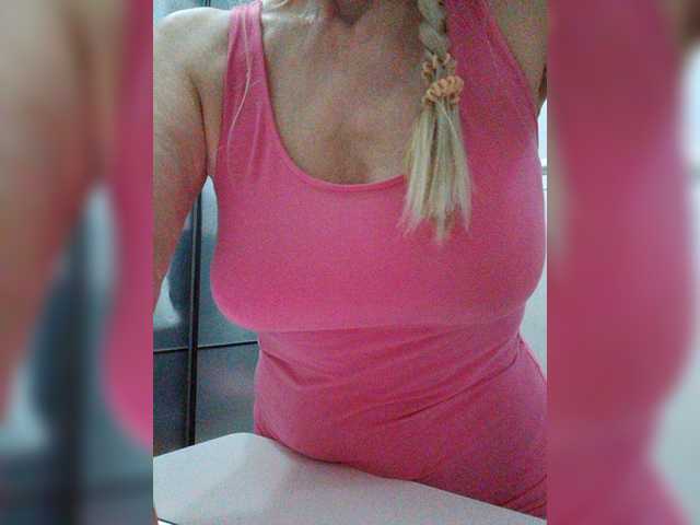 Tata42 live cam on BongaCams
