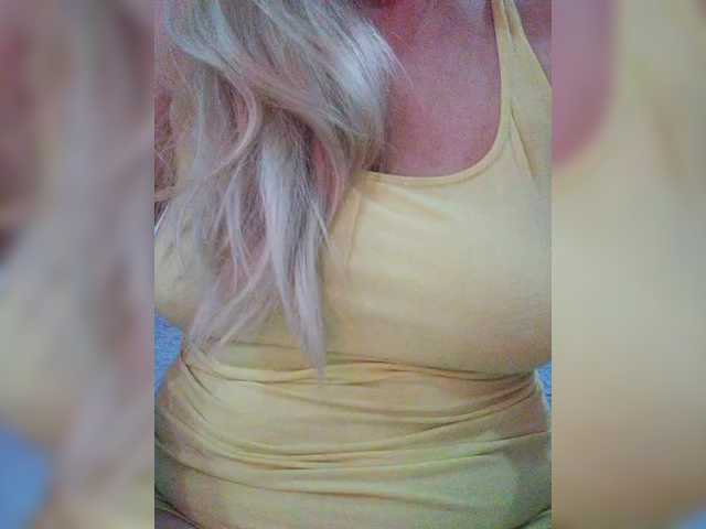 Tata42 live webcam show