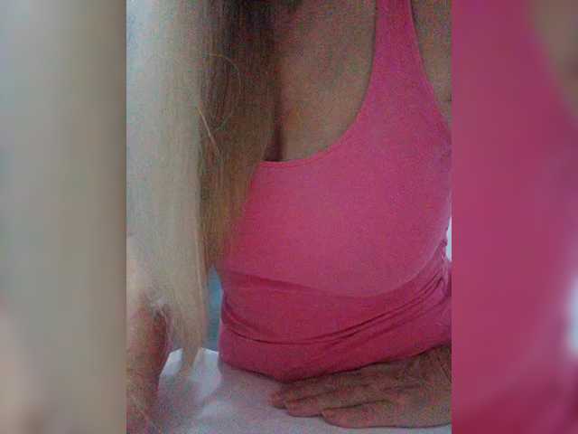 Tata42 live cam on BongaCams