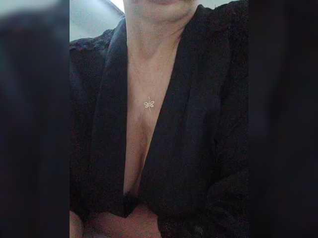 Tata42 live cam on BongaCams