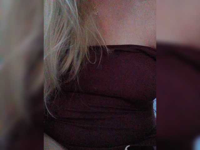 Tata42 live cam on BongaCams