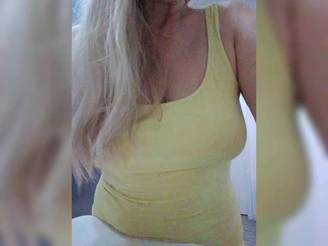 Tata42 live cam on BongaCams