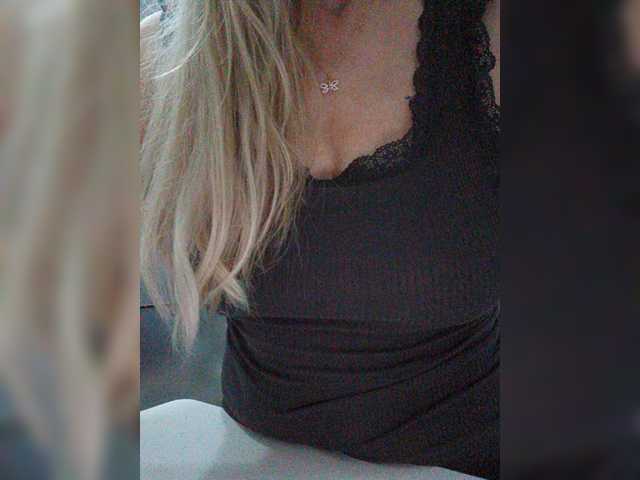 Tata42 live webcam show