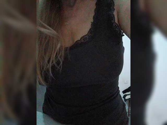 Tata42 live webcam show
