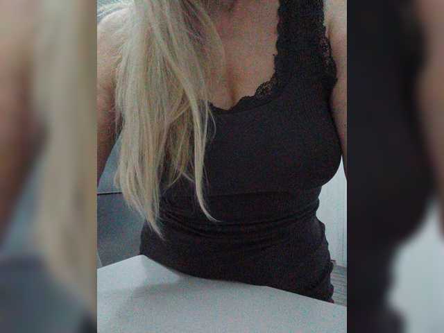Tata42 live cam on BongaCams