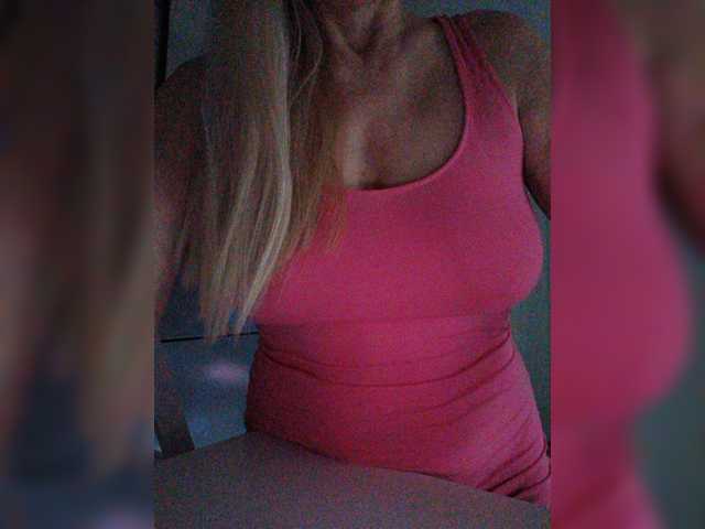 Tata42 live cam on BongaCams
