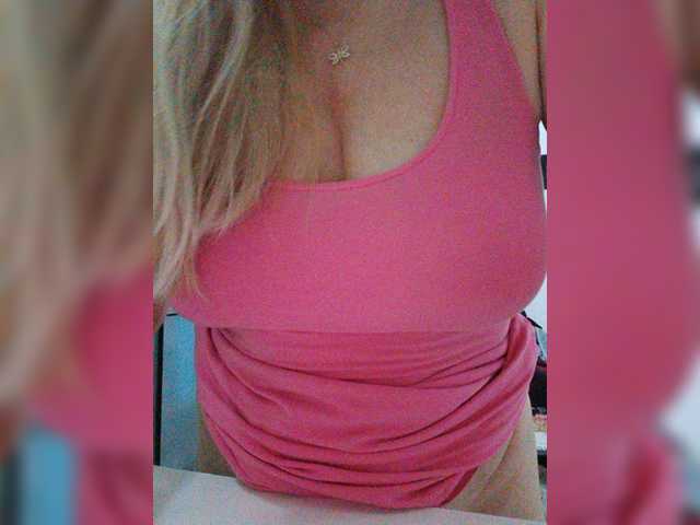 Tata42 live webcam show