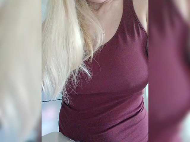 Tata42's BongaCams show and profile