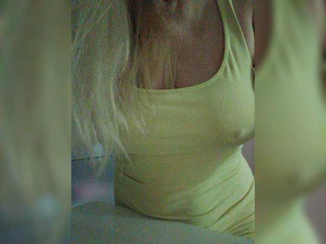 Tata42 live cam on BongaCams