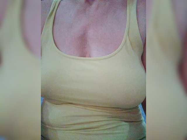 Tata42 live cam on BongaCams