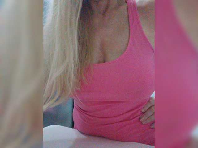 Tata42 live cam on BongaCams