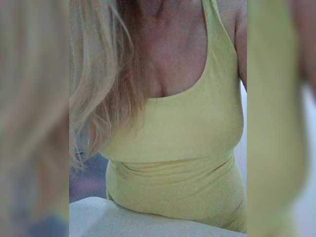 Tata42 live cam on BongaCams