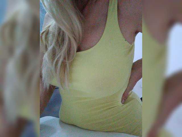 Tata42 live webcam show