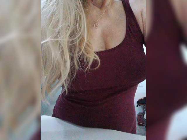 Tata42 live cam on BongaCams