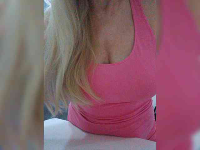 Tata42 live female cam on bongacams