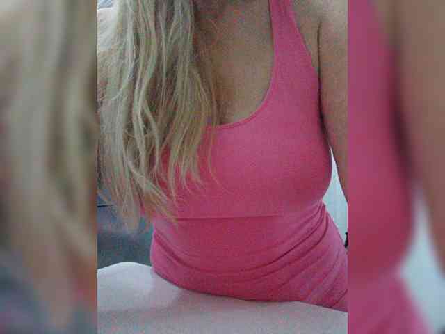 Tata42 live female cam on bongacams