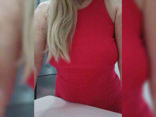 Tata42 Live Webcam on BongaCams