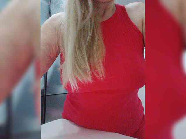 Tata42 Live Webcam on BongaCams