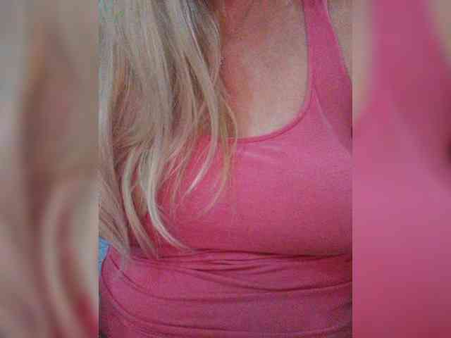 Tata42 live female cam on bongacams
