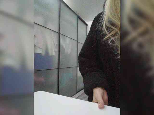Tata42 live female cam on bongacams