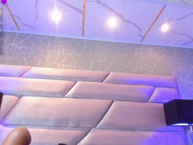 Dirty-Sandy live webcam show