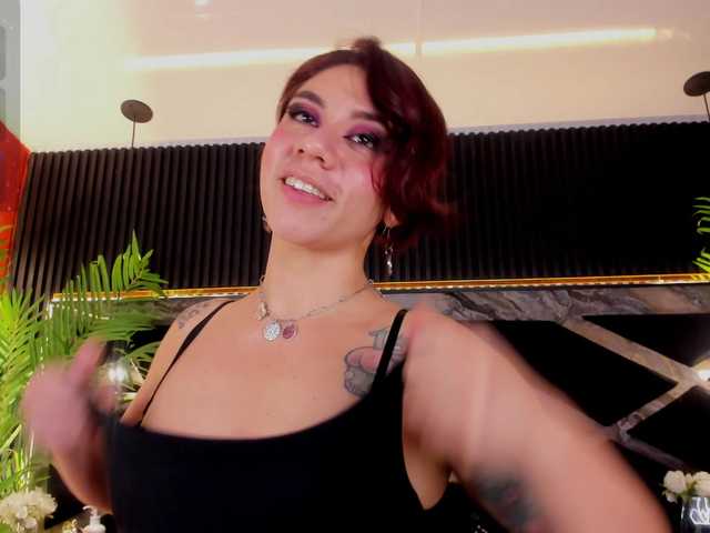 Dirty-Sandy live cam on BongaCams