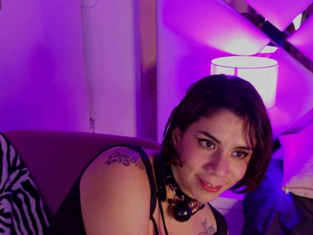 Dirty-Sandy live cam on BongaCams
